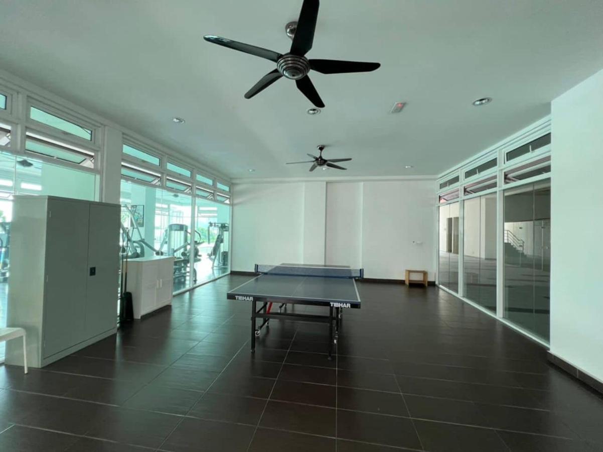 Apartment D'festivo Residences
